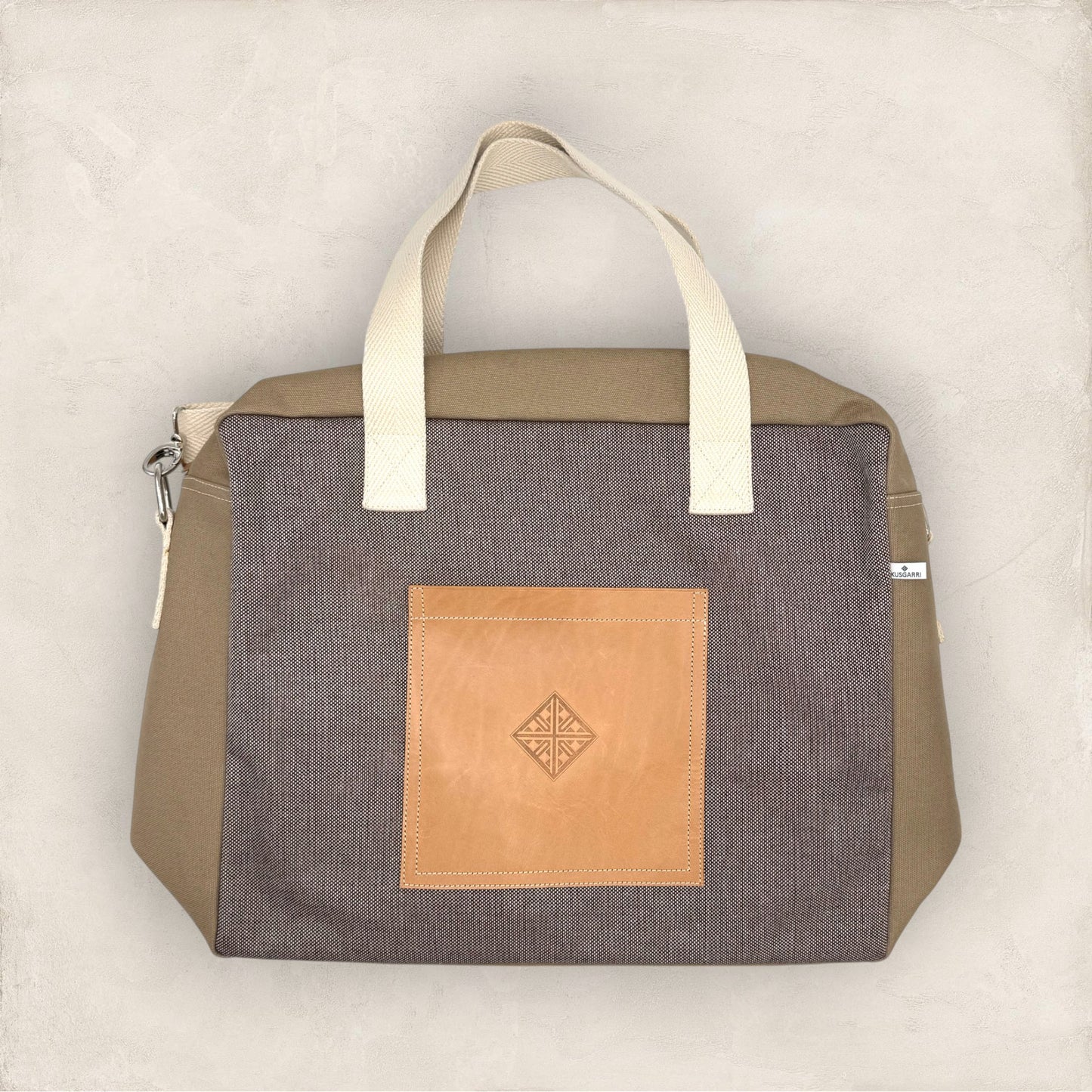 TOTE BAG GM VOYAGE CANVAS CAVIAR MARRON - CANVAS BEIGE - CUIR VEGETAL